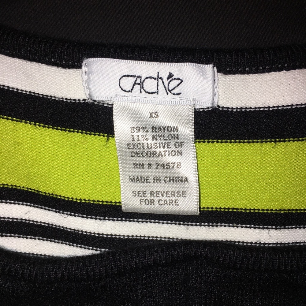 Cache Striped Sweater - Picture 10 of 10